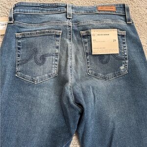 Women’s AG Mari cropped jeans